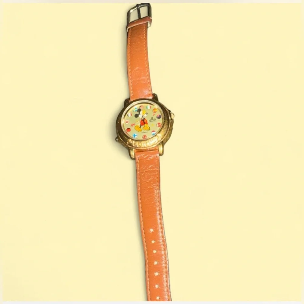 Lorus Disney Mickey Mouse Watch